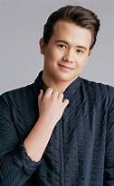 Artist Juan Karlos Labajo